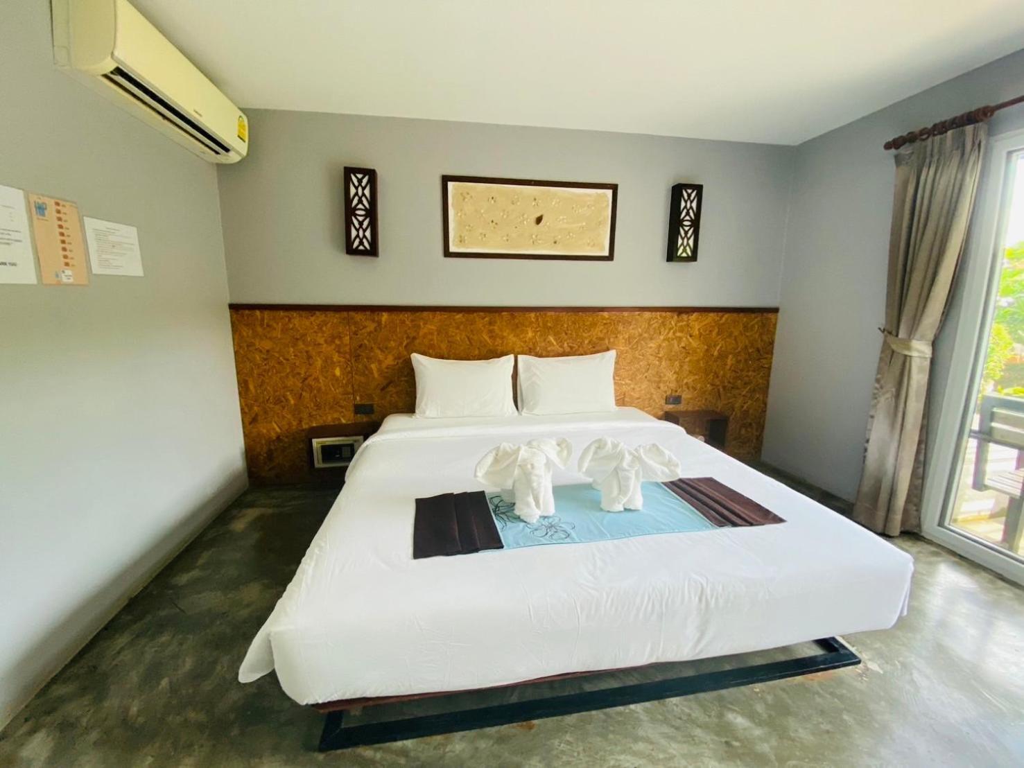 The Hip Resort @ Phi Phi Екстер'єр фото